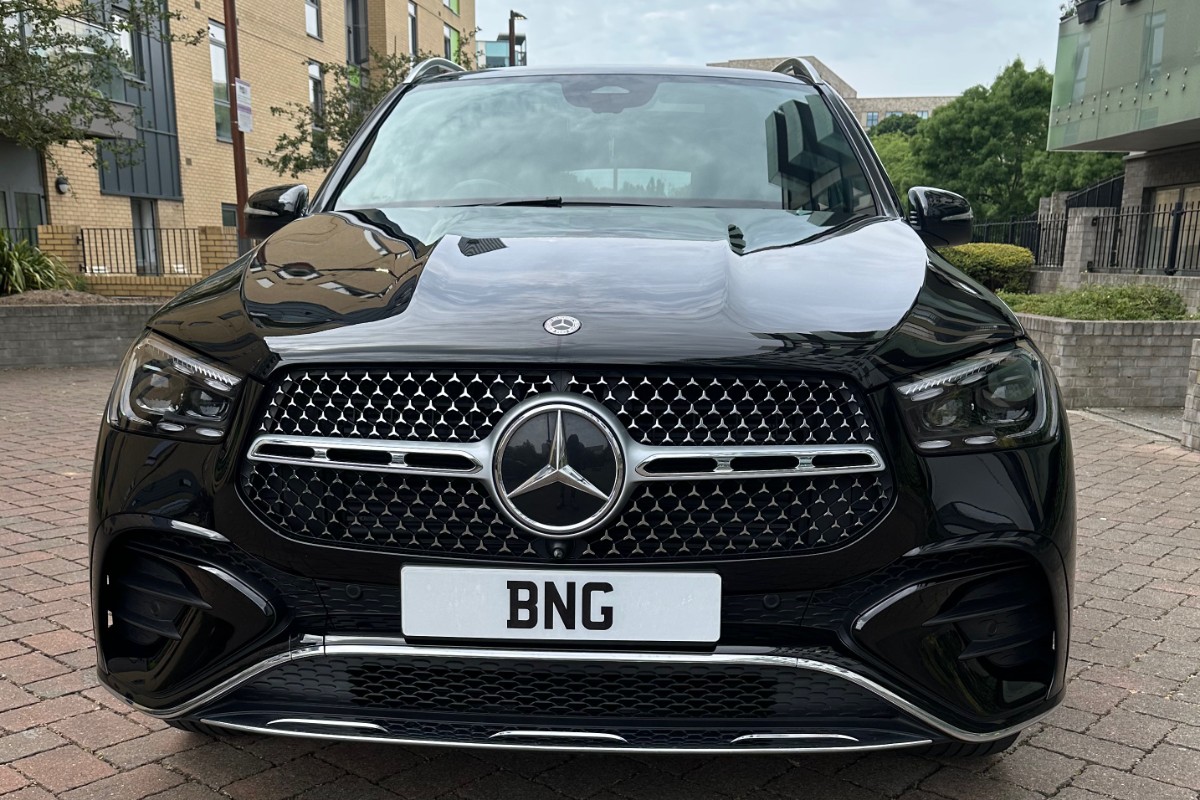 Mercedes Benz GLE 450d — photo 1